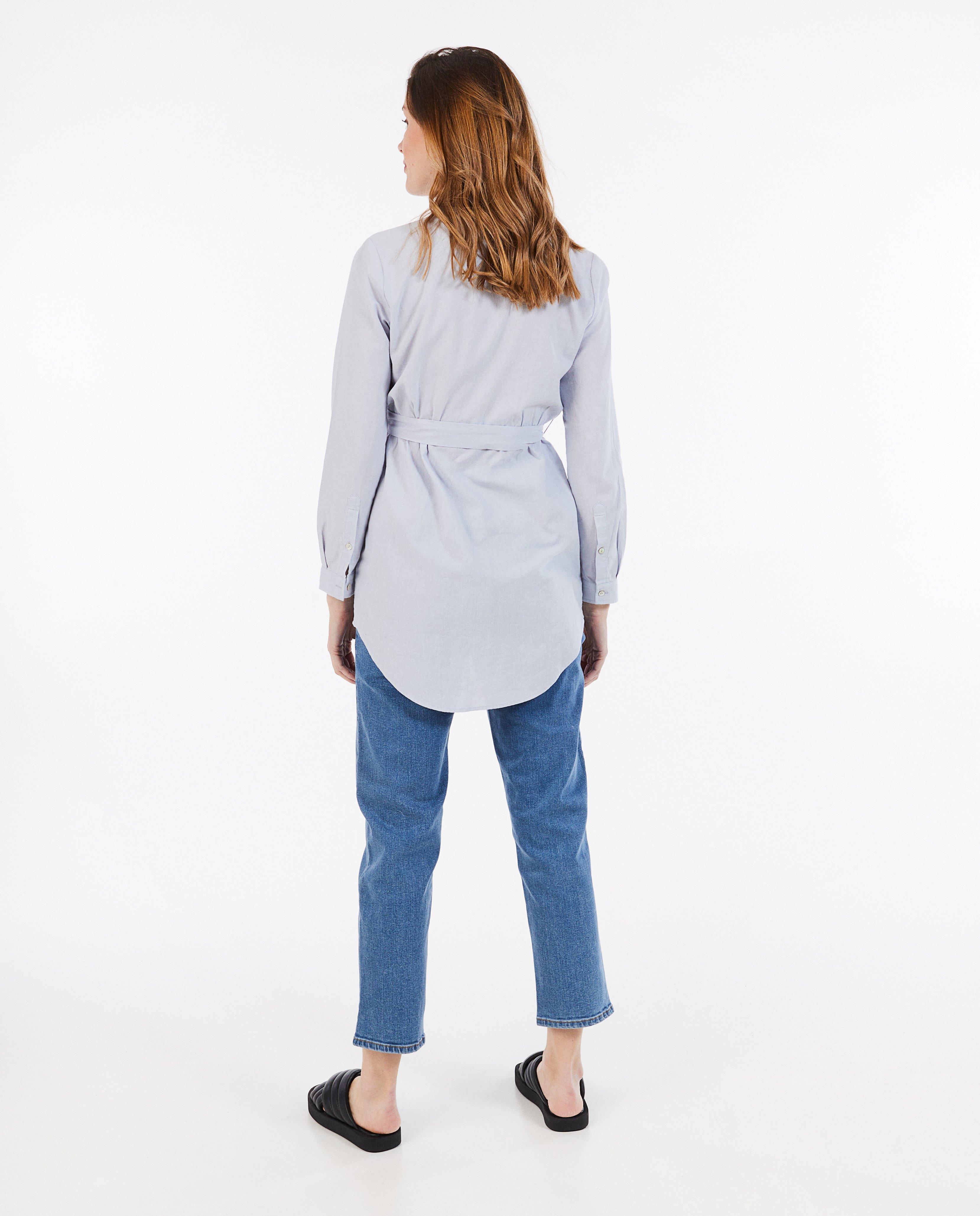 Atelier Maman Kismama ing megkötős övvel világoskék