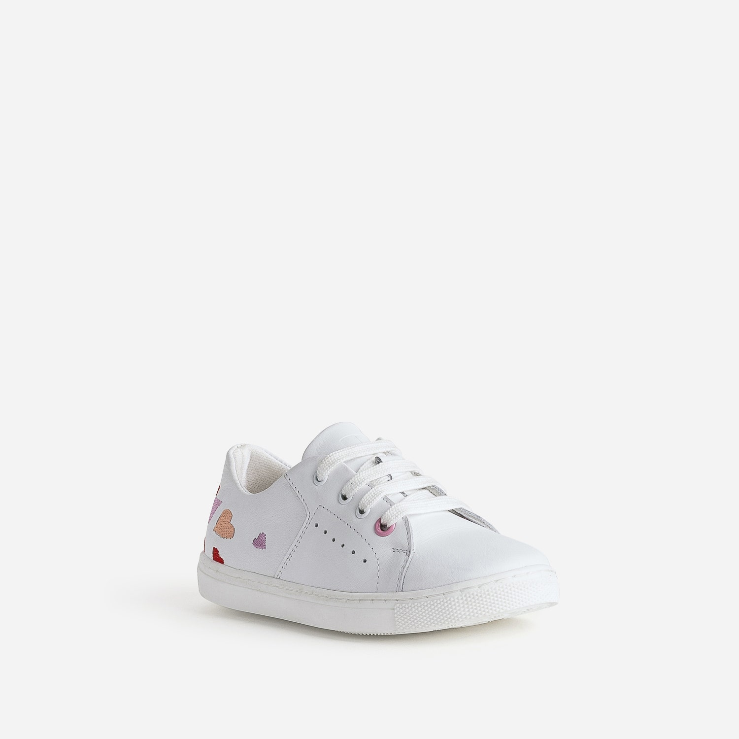 Tennis BUGGY blanche broderies cœurs