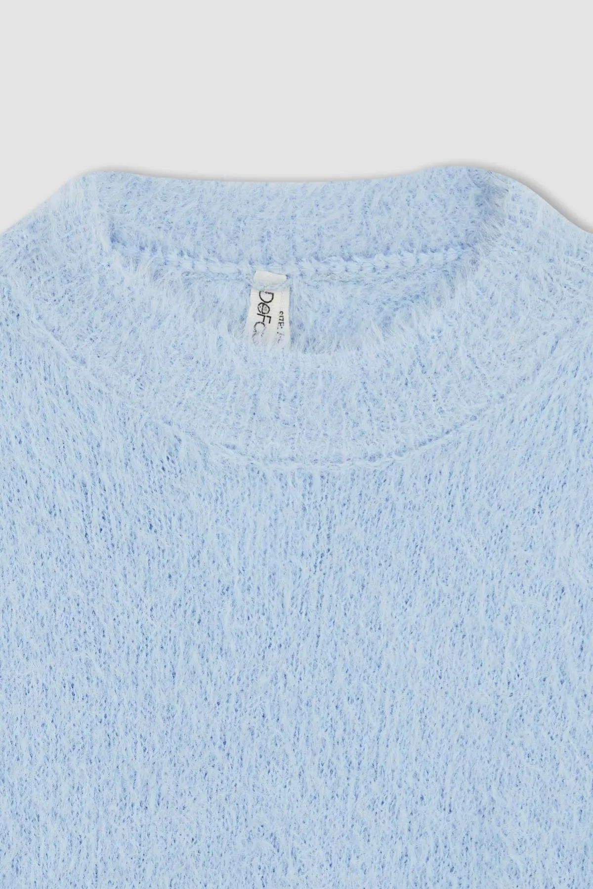 DeFacto  Weicher Mädchenpullover mit Rundhalsausschnitt