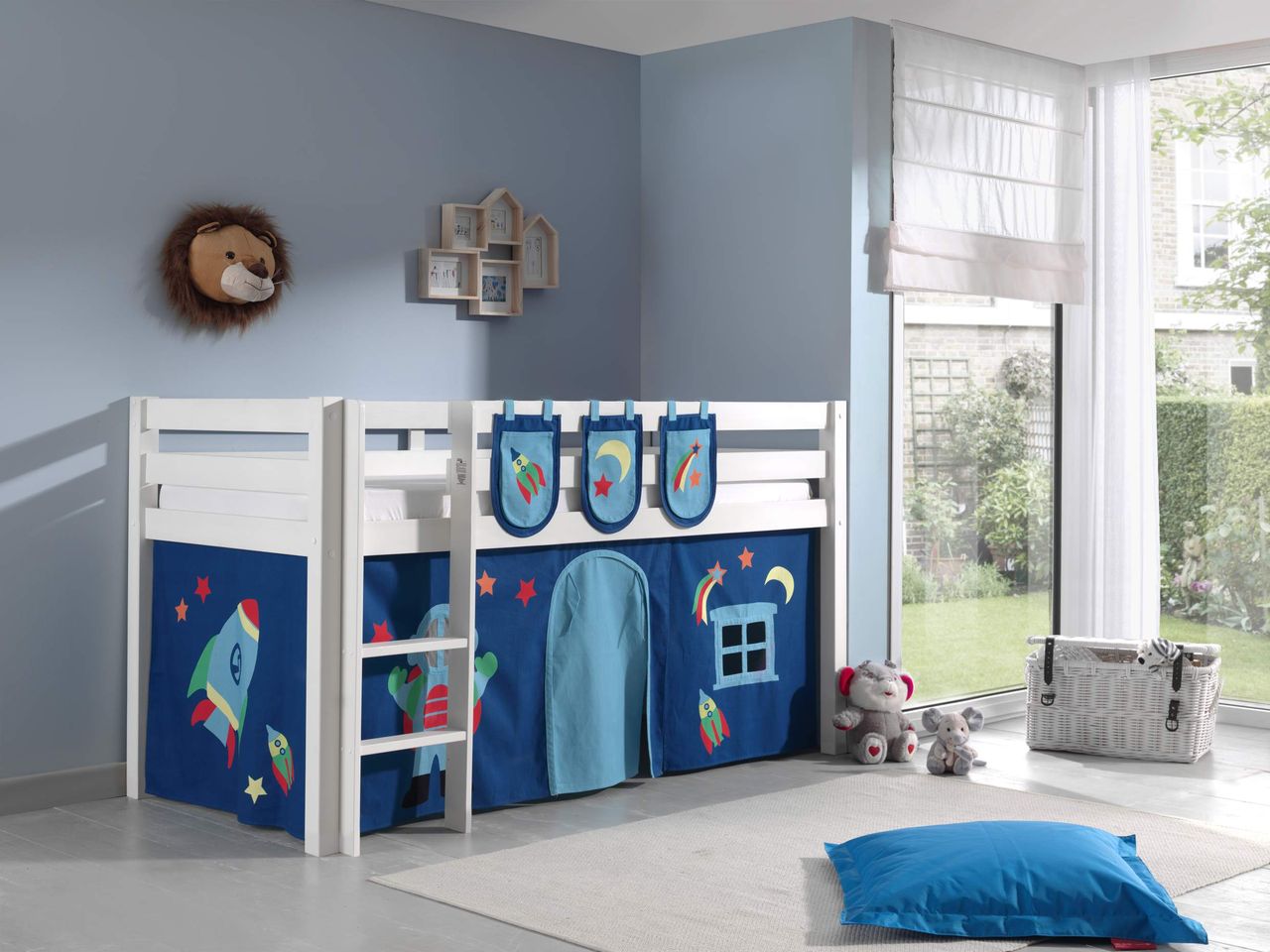 VIPACK Spielbett Pino mit Textilset Vorhang und 3 Taschen 