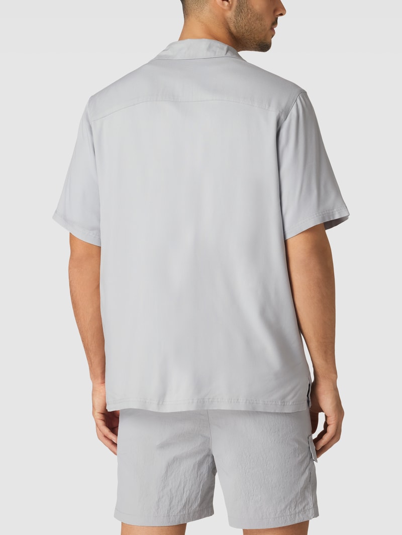 Freizeithemd aus reiner Viskose mit Label-Stitching - P&C X Karl in hellgrau