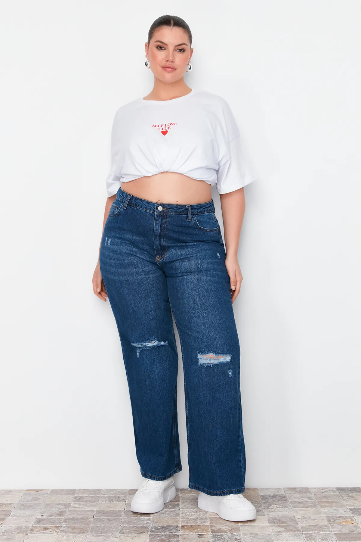 Trendyol Curve  Dunkelblaue zerrissene Jeans mit hoher Taille und weitem Bein TBSSS22JE00006