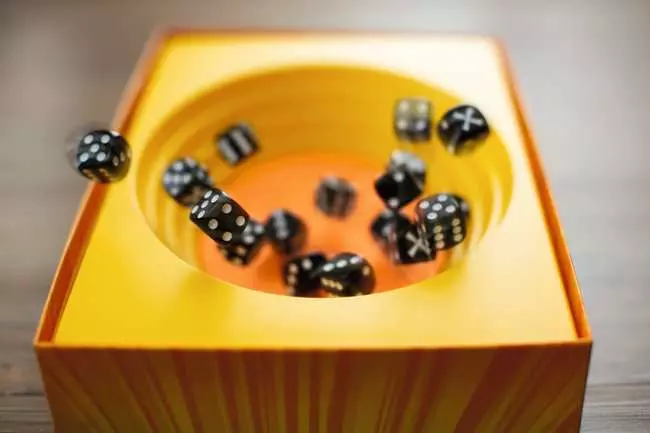 STRIKE - Spiel ab 8 Jahren