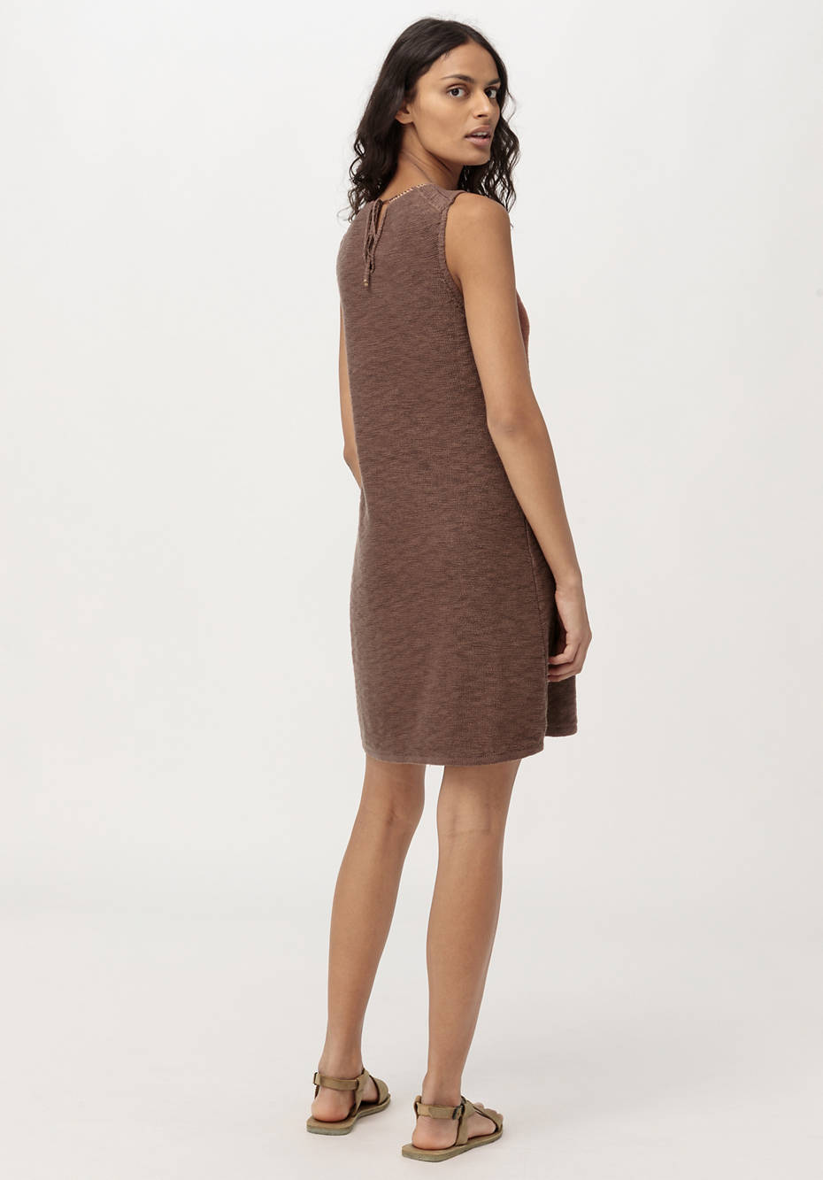Strickkleid aus Bio-Baumwolle mit Kapok