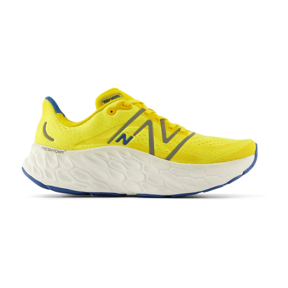 New Balance Fresh Foam X More v4 MMORCF4 / gelb