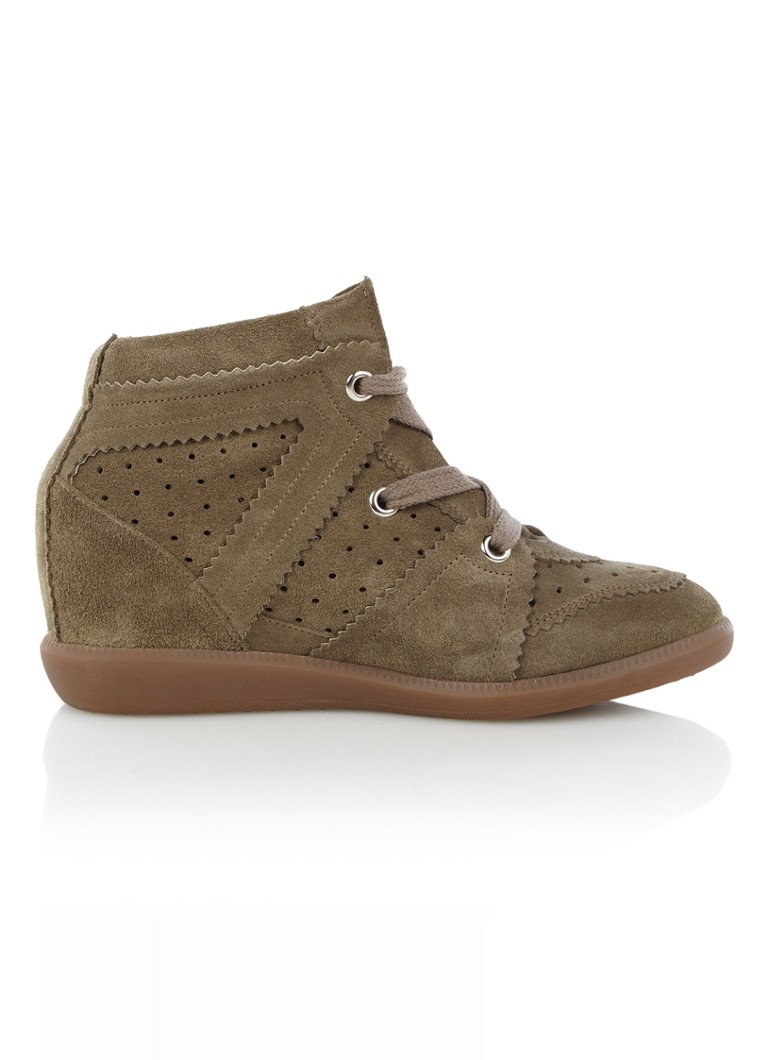 Sneaker con zeppa Bobby di Isabel Marant realizzata in pelle scamosciata di vitello.