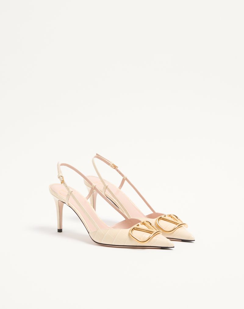 Sapato de salto slingback de 80 mm em couro de bezerro com estampa da assinatura VLogo.