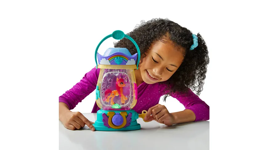 Hasbro - My Little Pony Eine neue Generation Farbenspiel-Laterne Sunny Starscout