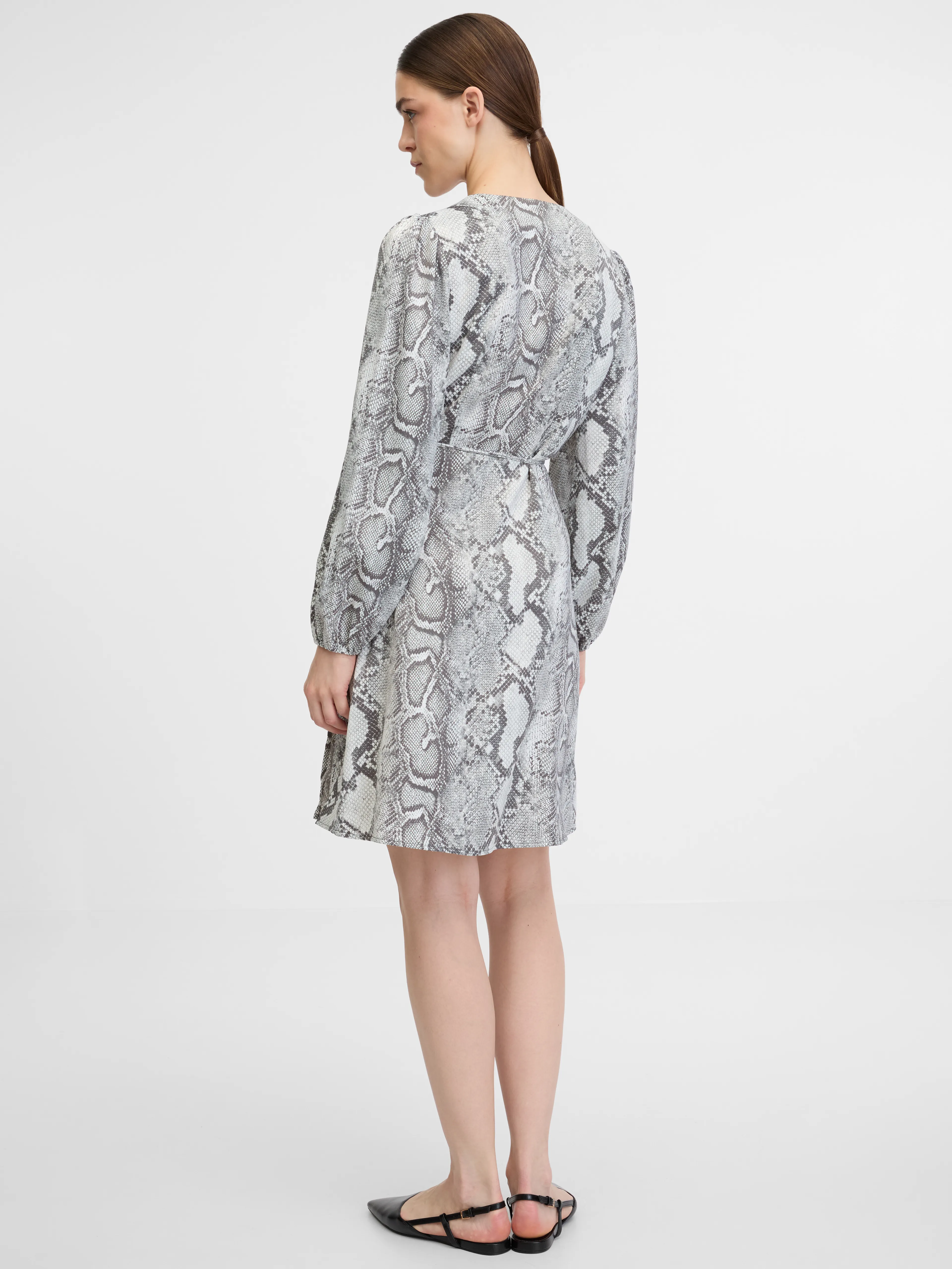 Schwarz-weißes Damenkleid ORSAY