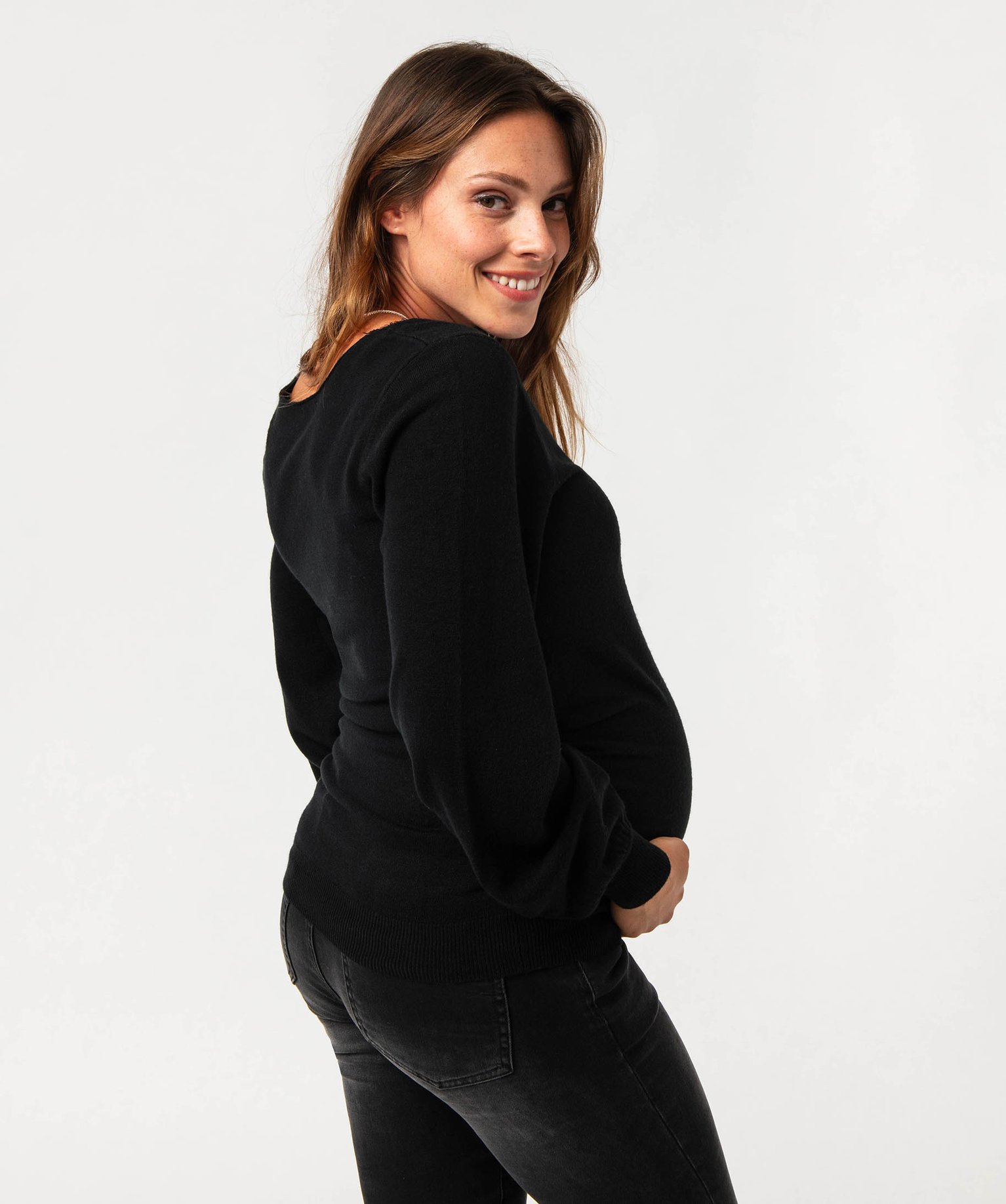 Pull de grossesse en maille fine avec col V en dentelle noir | GEMO