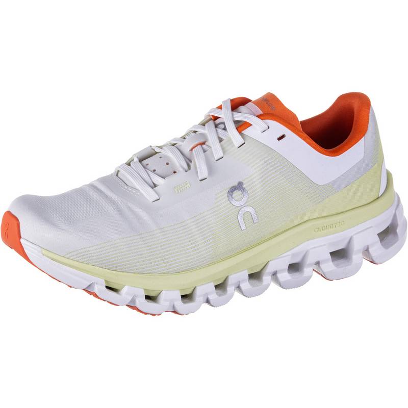 On Cloudflow 4 Laufschuhe Damen