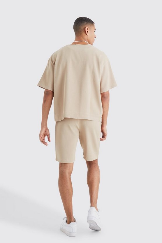 Oversize Hemd und Shorts