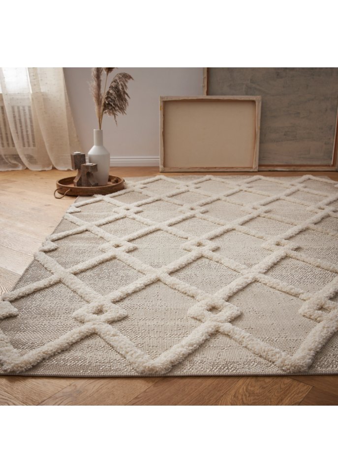 Hochflor Teppich mit plastischer Musterung