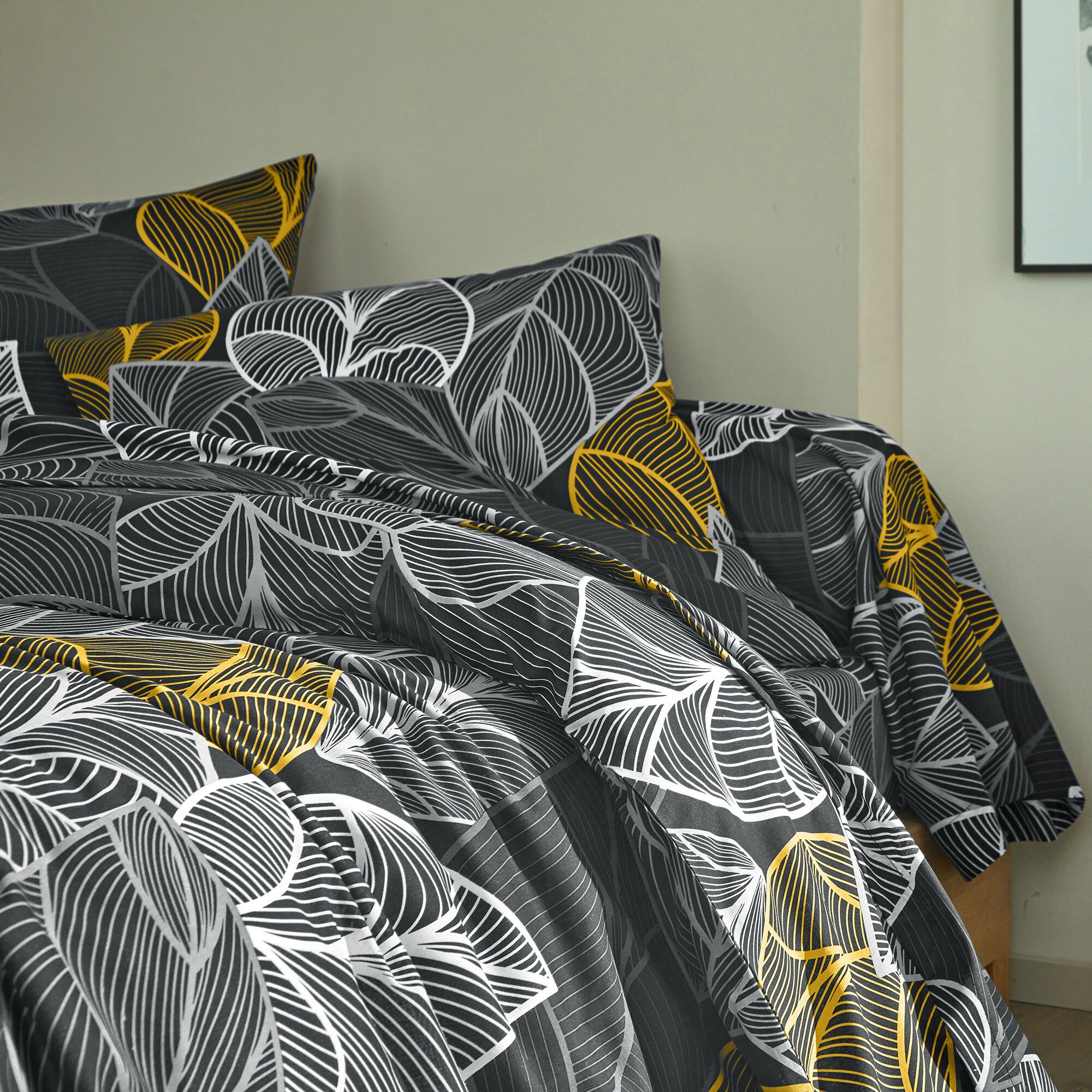 Linge de lit Elsa en polycoton à motifs feuilles