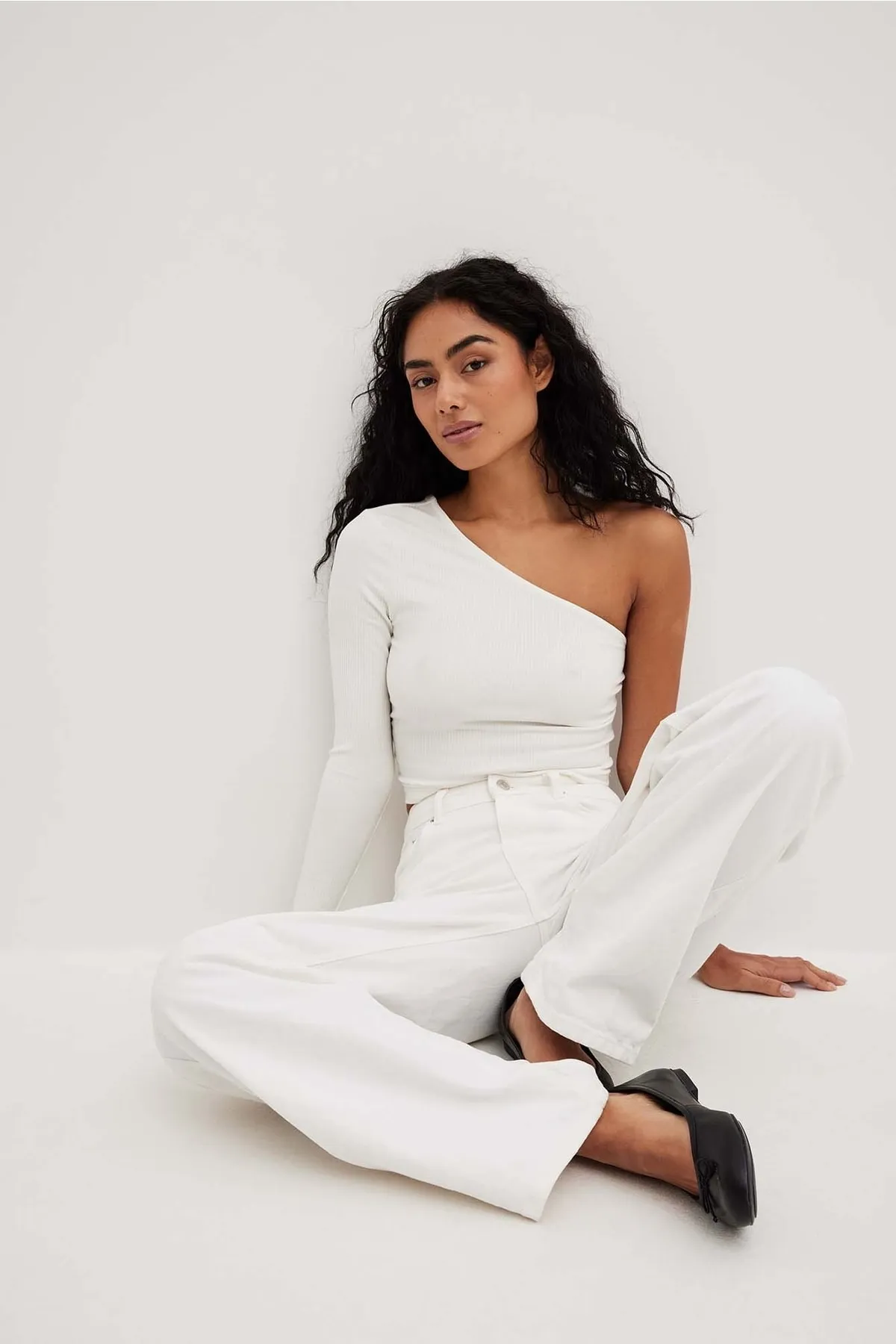 NA-KD  One-Shoulder-Rippoberteil