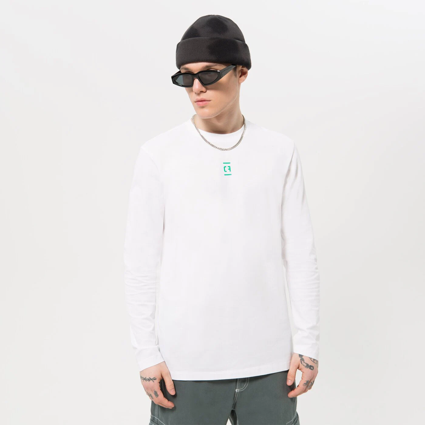 CONFRONT T-SHIRT LONGSLEEVE WHITE Weiß