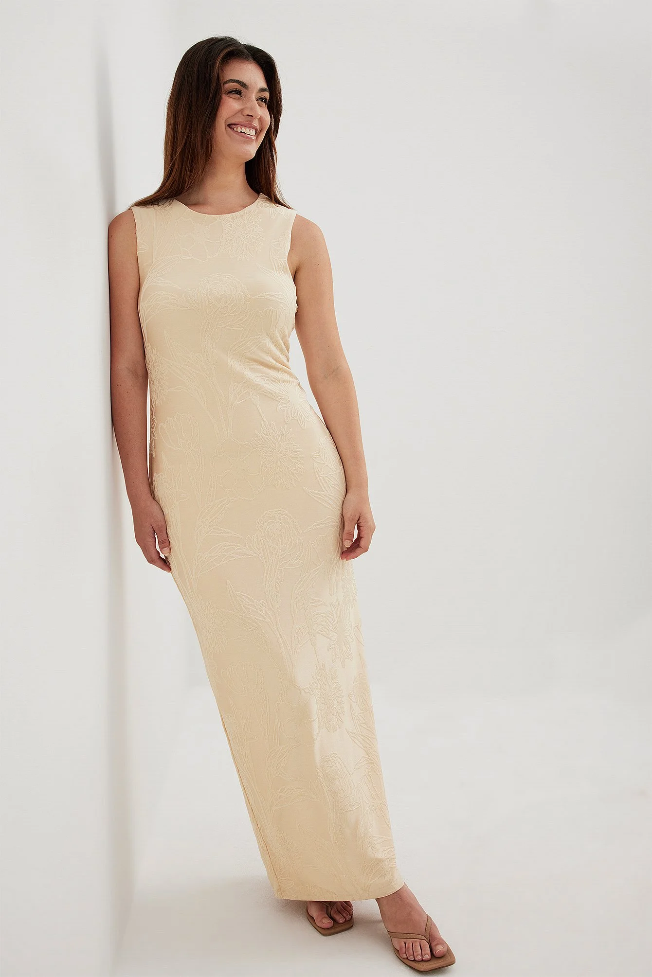 Strukturiertes Maxikleid