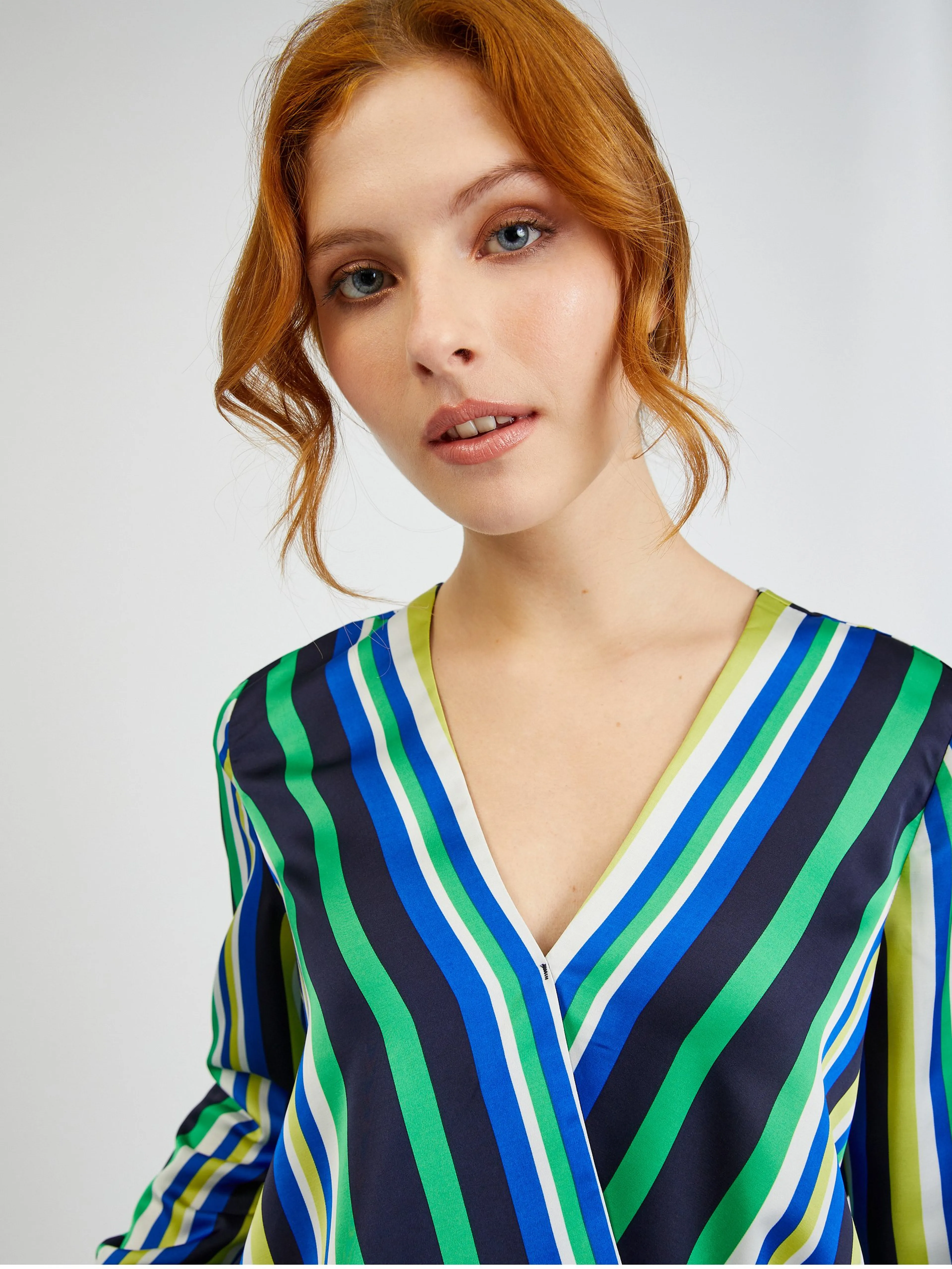 Blau-grün gestreifte Damen-Satinbluse ORSAY