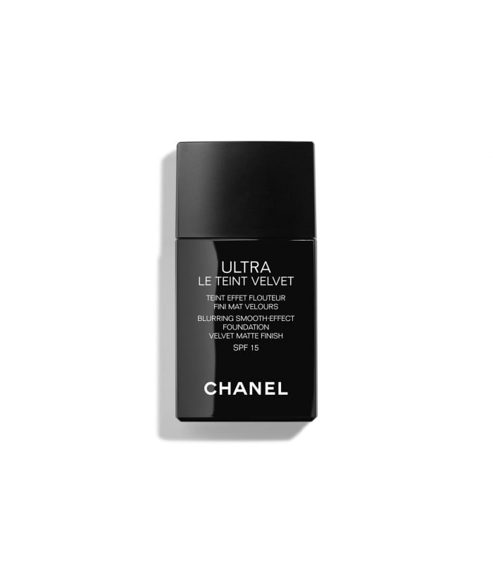 Chanel-ULTRA LE TEINT VELVET-Formule Ultra Légère et Longue Tenue Fini Mat Velours Effet Flouteur Teint Naturel Parfait