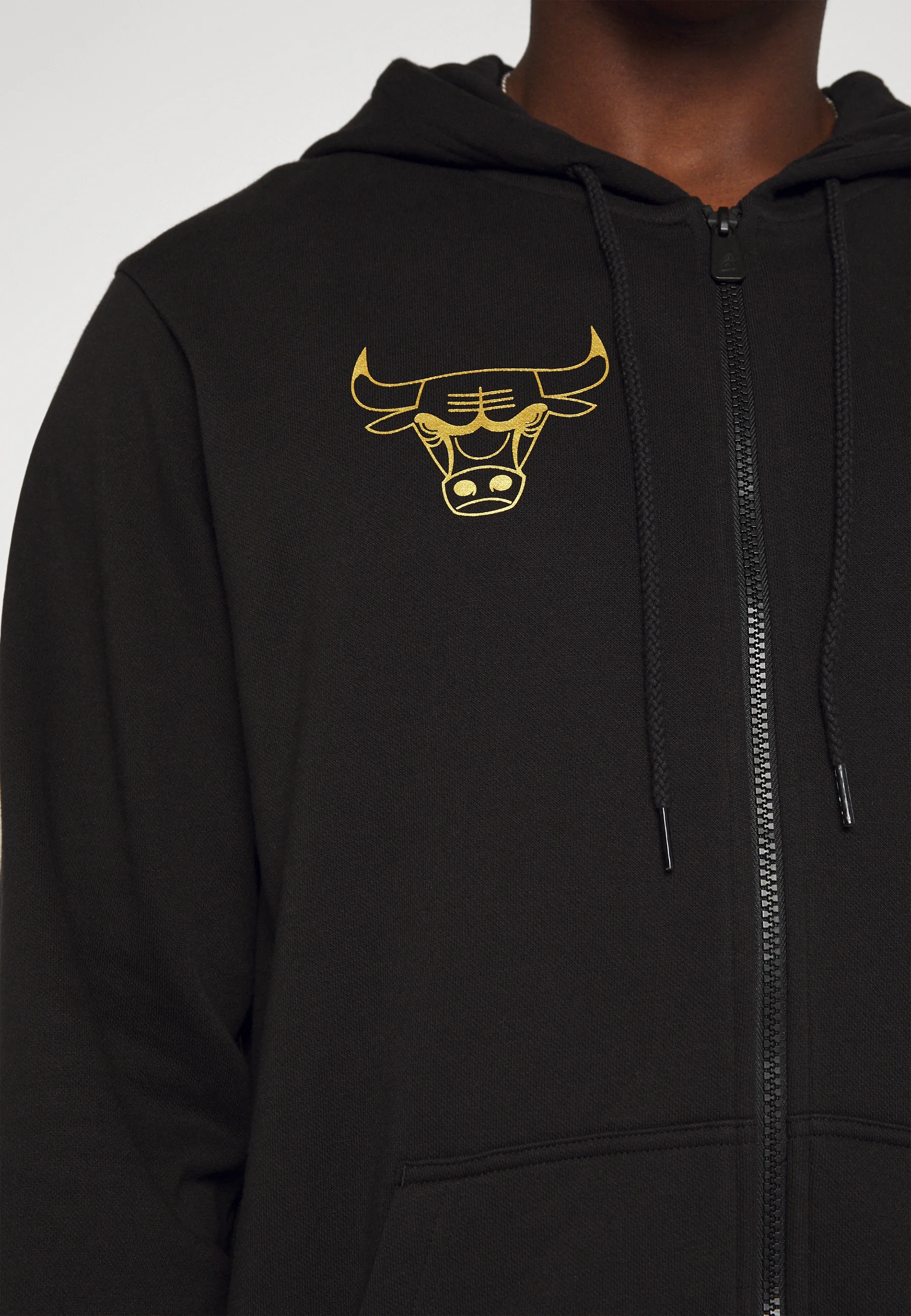 Sudadera con capucha y cremallera New Era NBA CHICAGO BULLS TEAM SCRIPT - Sudadera con capucha y cremallera