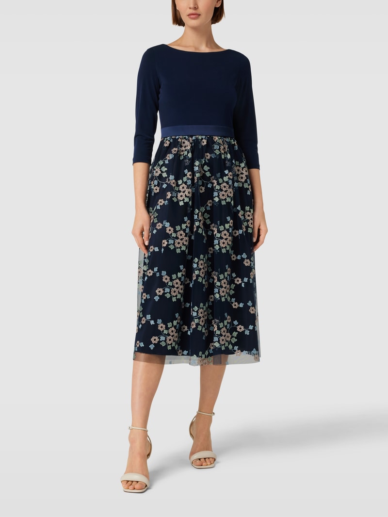 Cocktailkleid mit floralen Stickereien in marineblau meliert