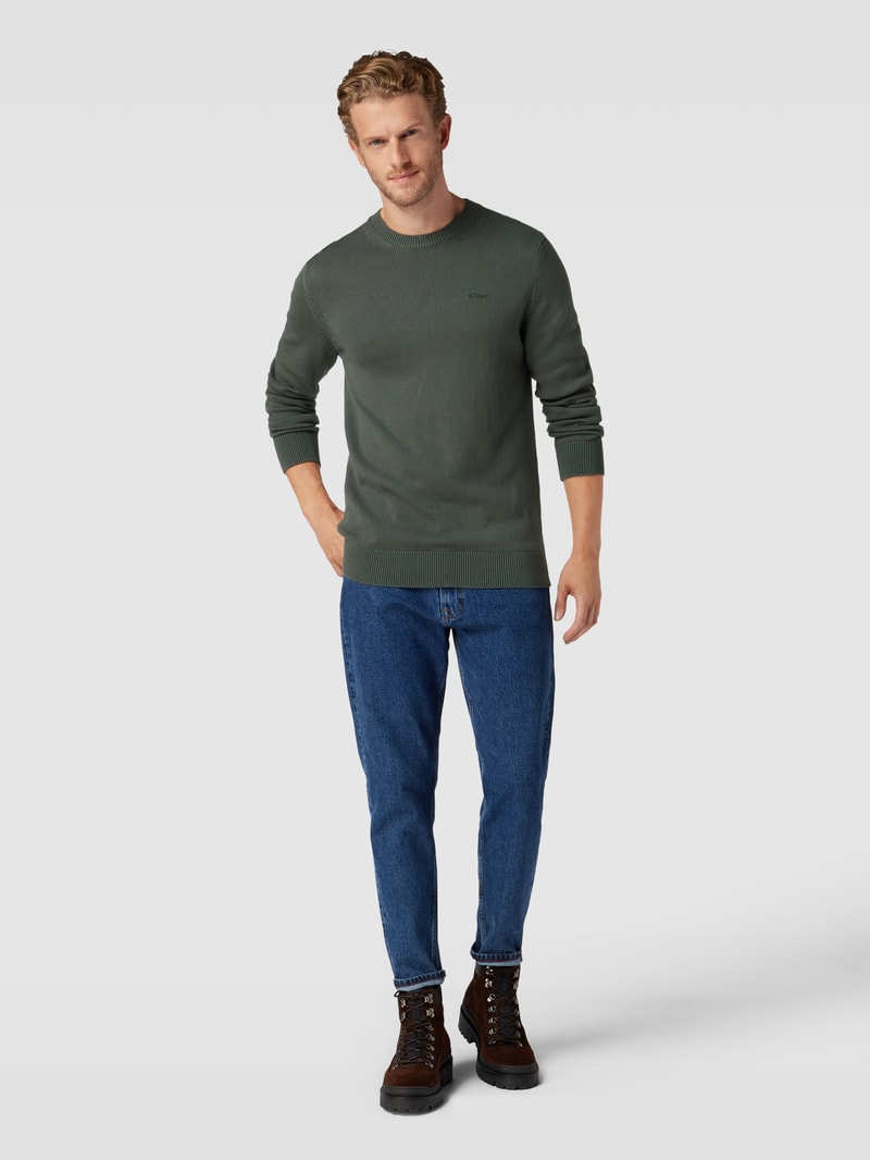 Strickpullover mit Label-Stitching in olivgrün