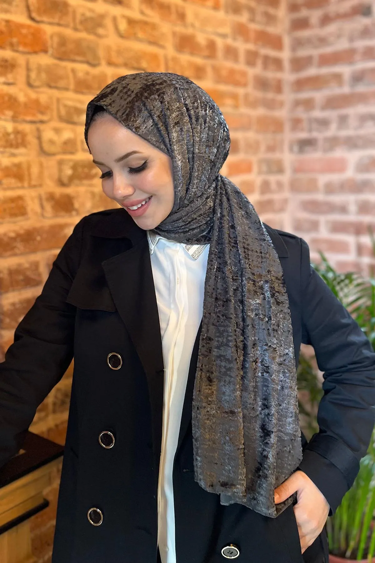 Armine  Trend Strickschal 2 – Ats2or-12 – Rauch