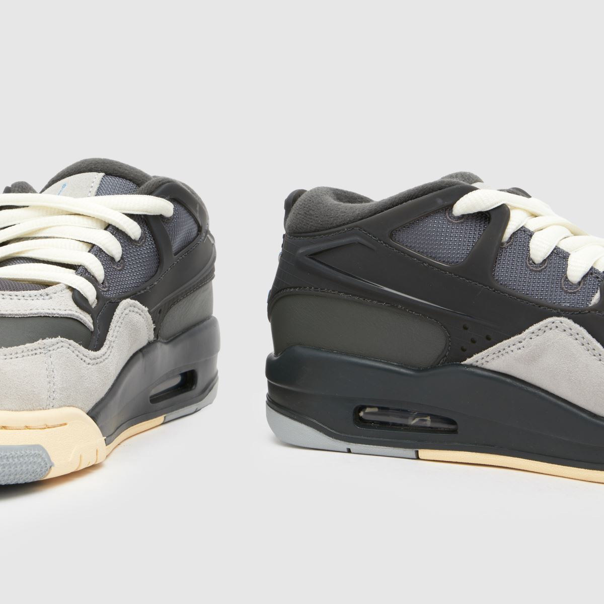 Nike Air Jordan 4 RM (GS) 2020-as cipő, szürke, gyerek, fekete, 42