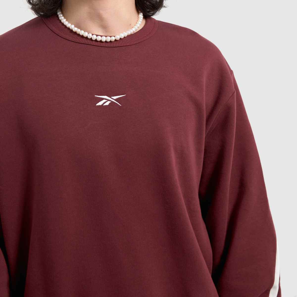Reebok – Klassisk sweatshirt i vinröd