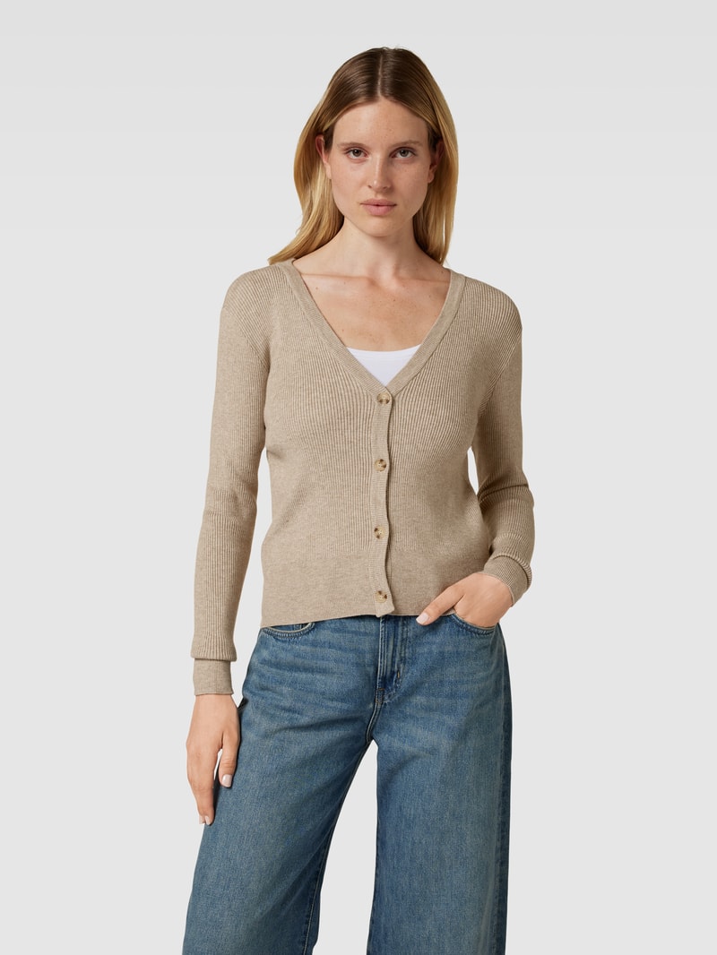 Strickjacke mit V-Ausschnitt in beige