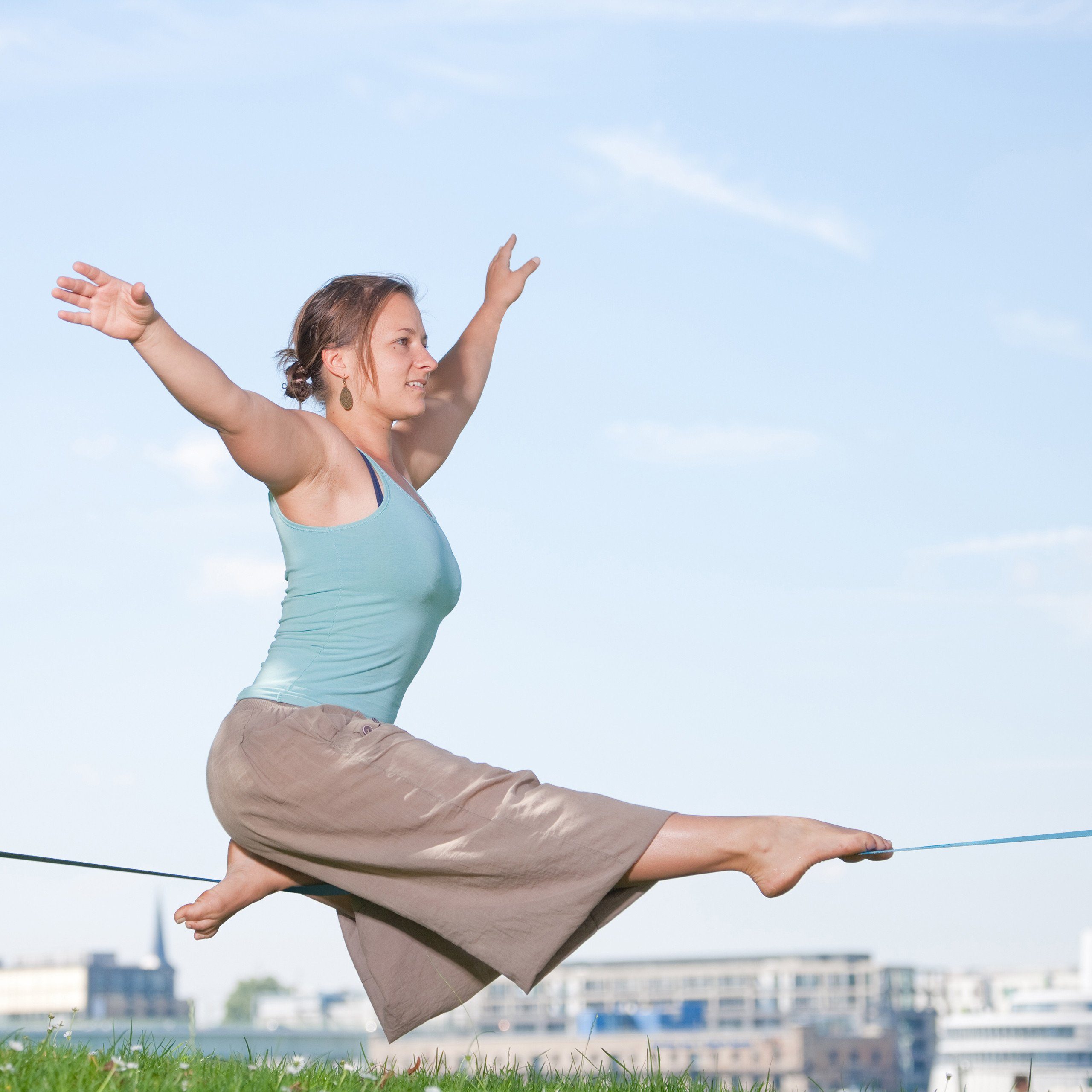 relaxdays Slackline Slackline 15m Set mit Baumschutz