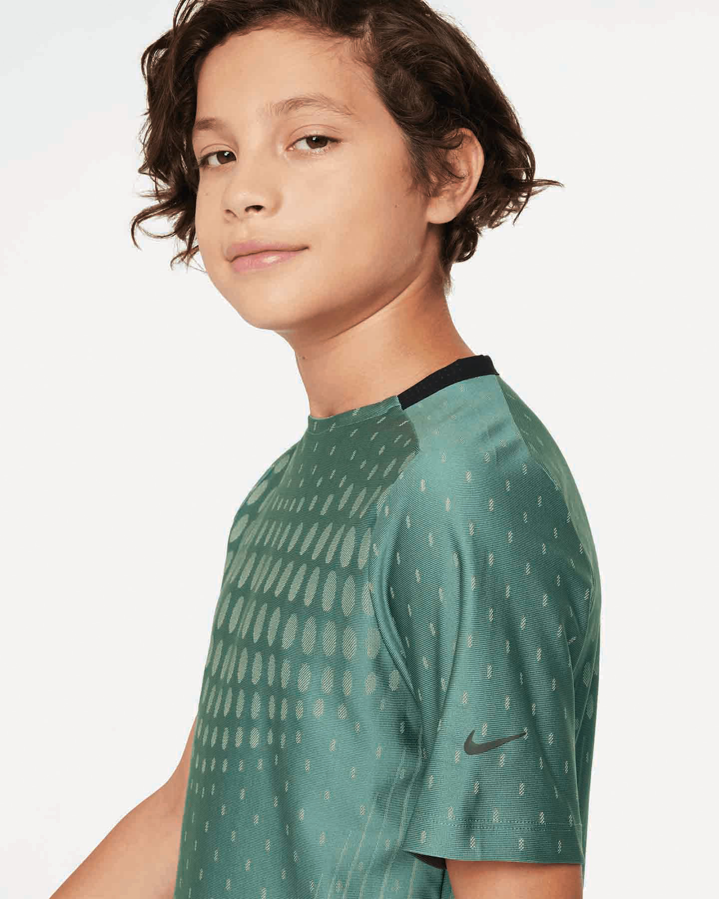 Tričko Nike Dri Fit Multi Teck Jr FJ6815-361