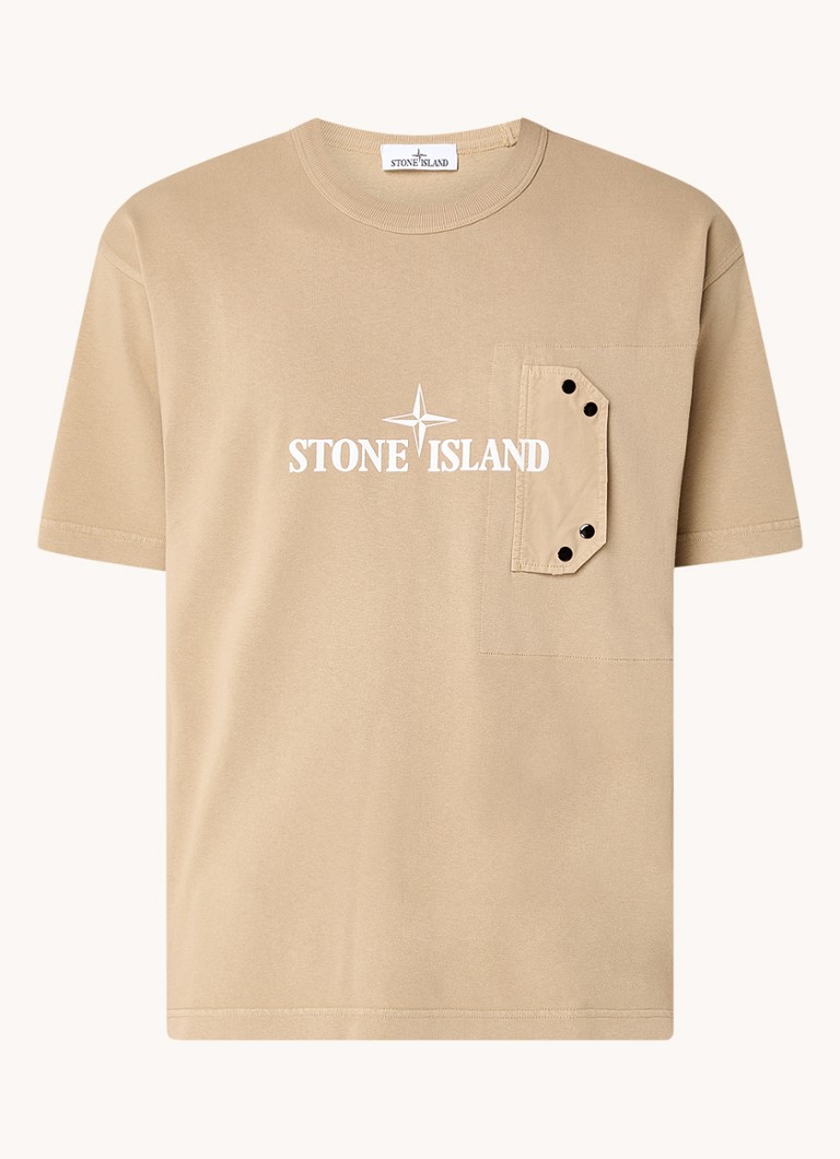 Μπλούζα Stone Island 21079 με τύπωμα λογότυπου και τσέπη στο στήθος