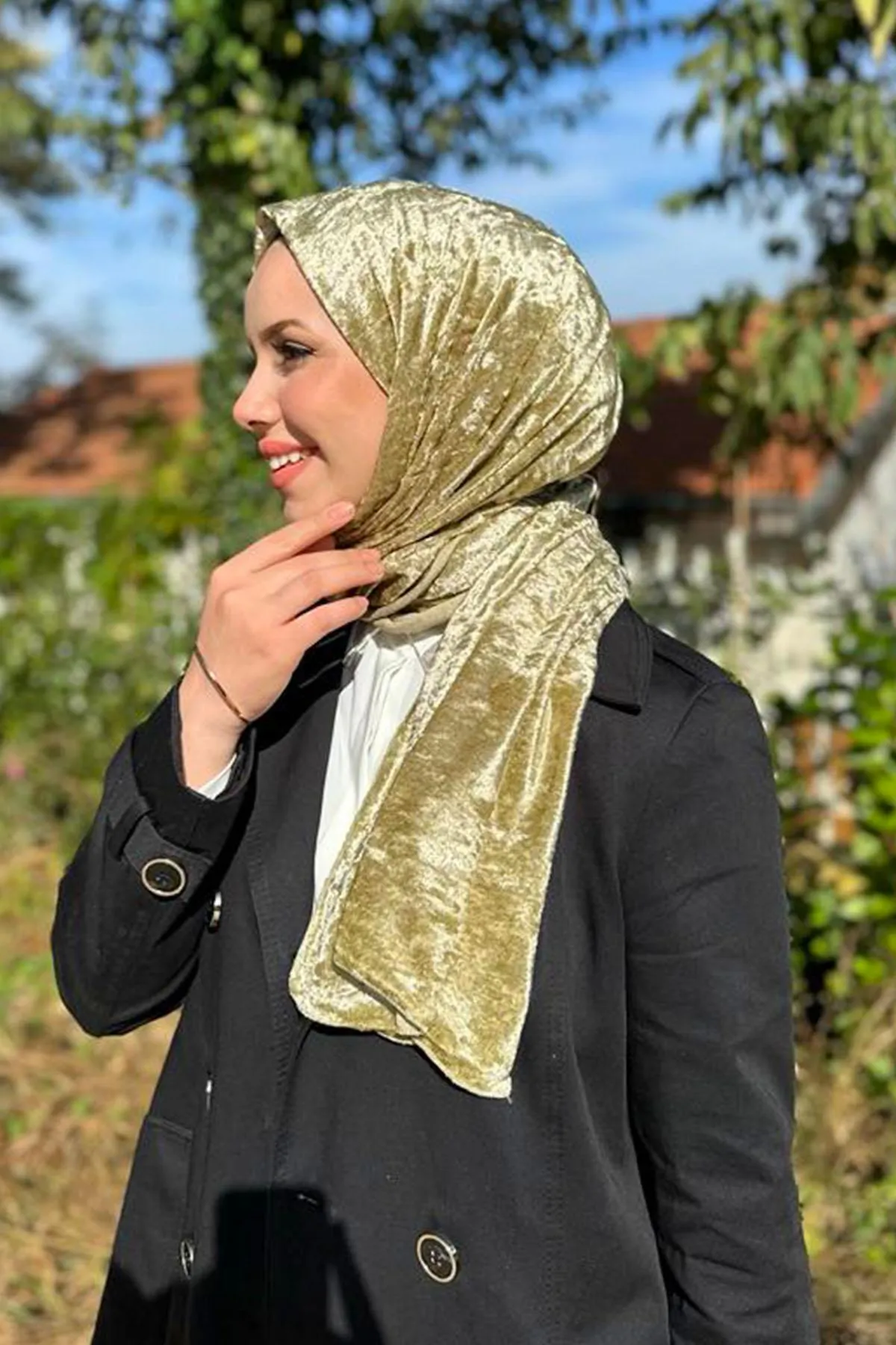 Armine  Trend Strickschal 1 – Ats1or-15 – Gold