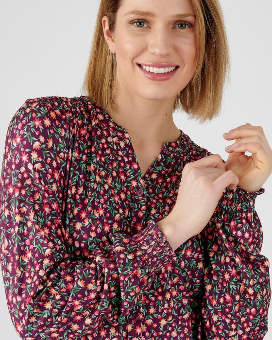Chemisier fleuri à smocks