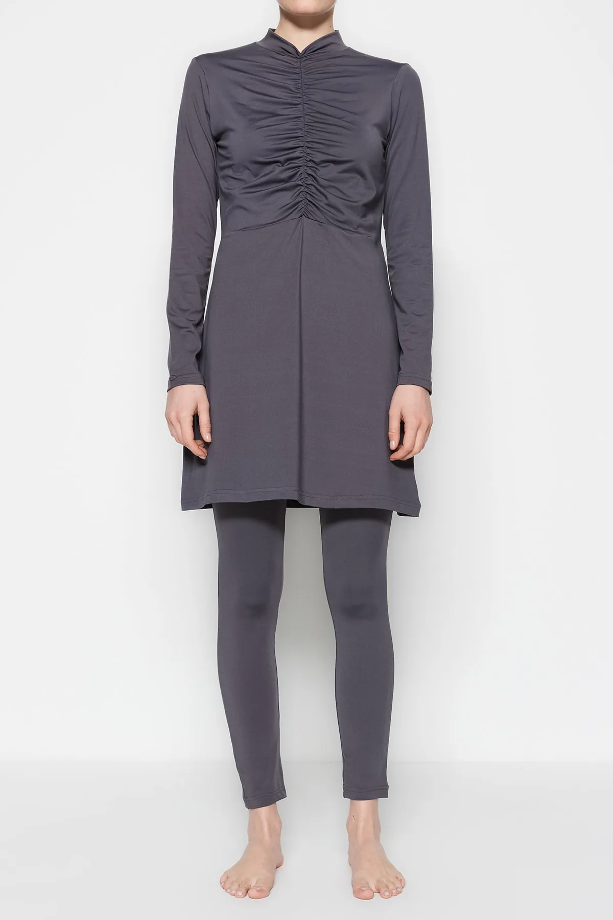 Trendyol Modest  Anthrazitfarbenes, detailliertes, vollständig überzogenes, gestricktes Lycra-Badeanzugset mit Rüschen und 4-teiligem Set TCTSS23CF00012