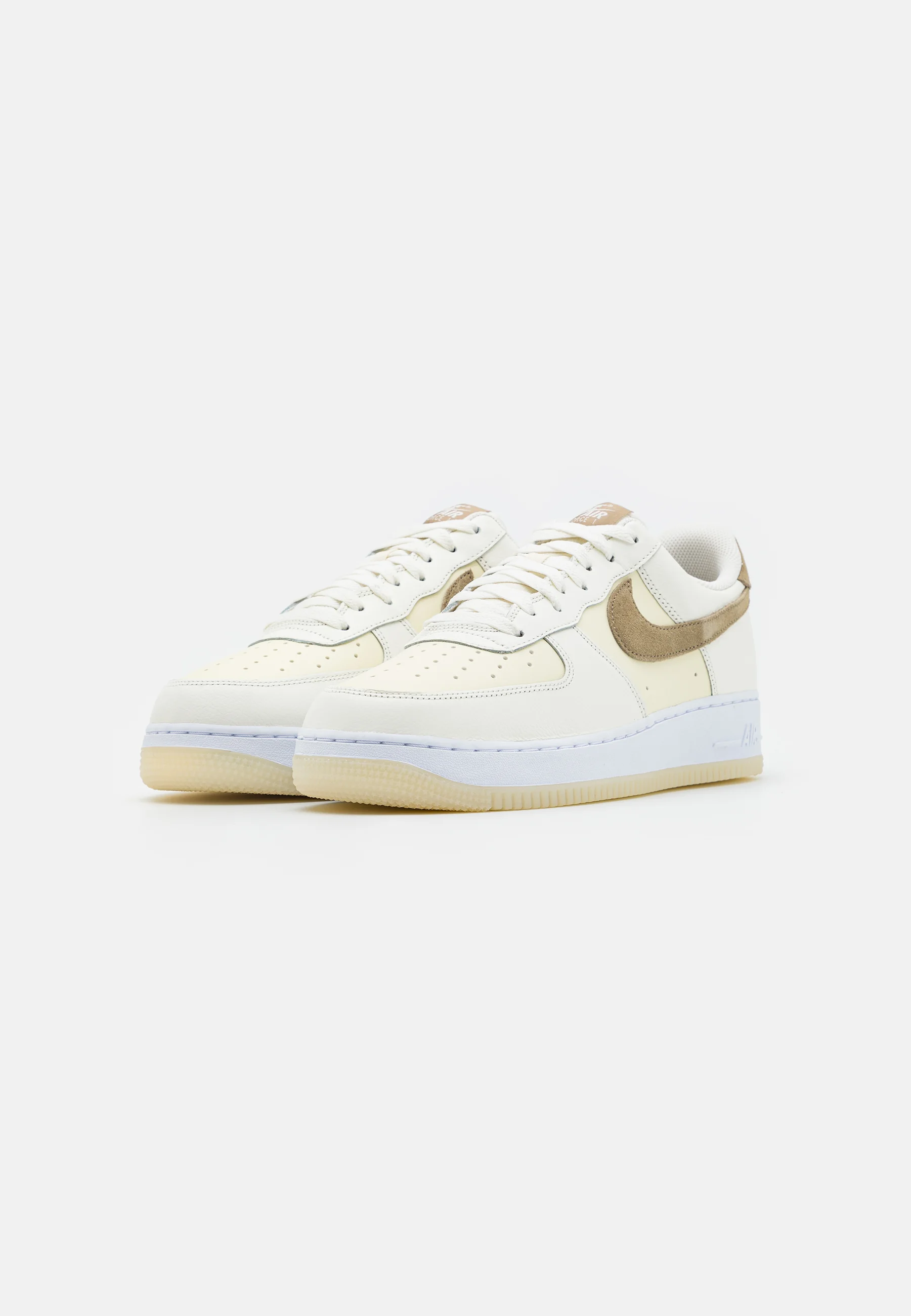 Nike Sportswear AIR FORCE 1 07 LV8 - Zapatillas bajas