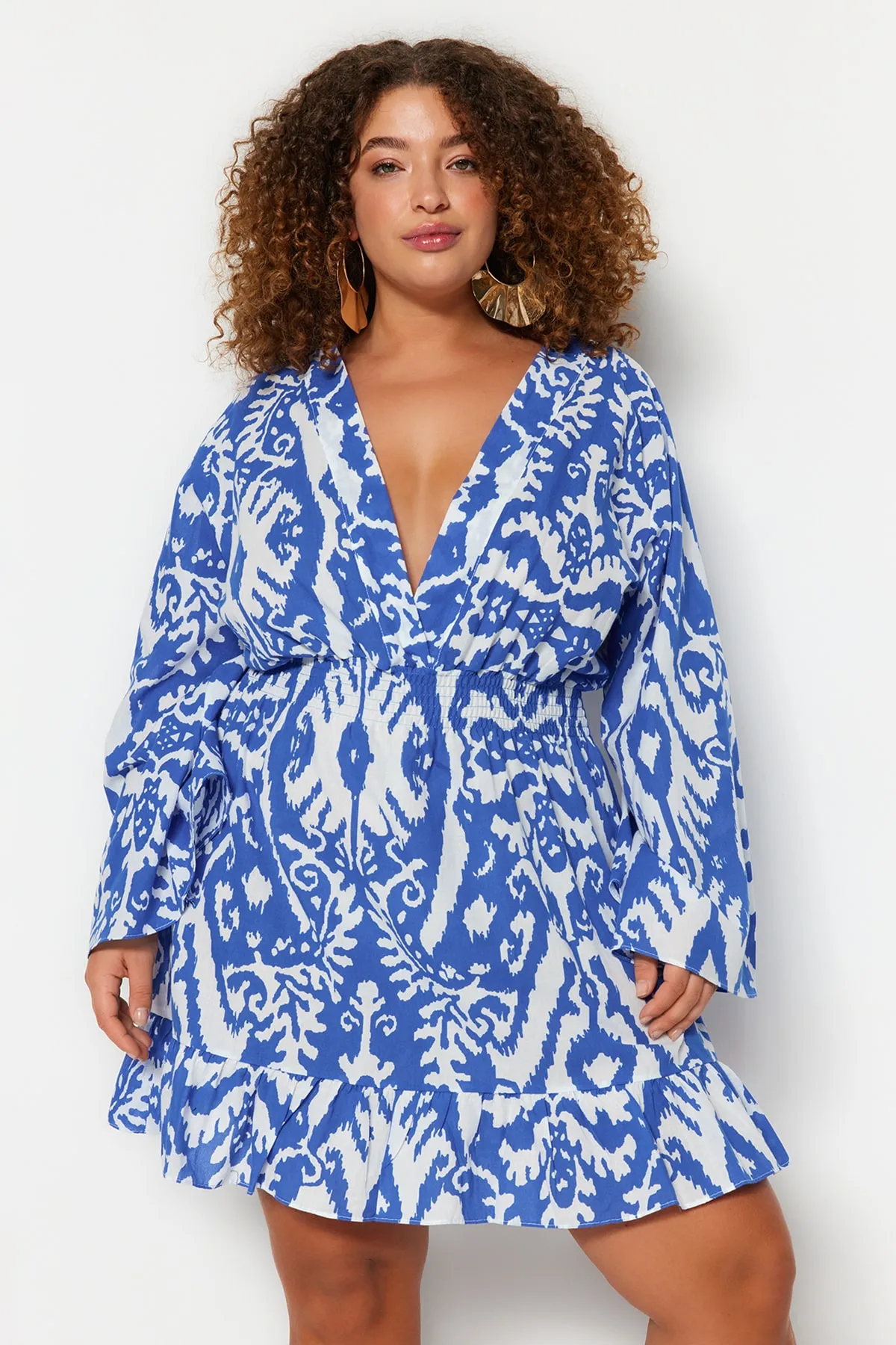 Trendyol Curve  Blaues ethnisches Skater-Mini-gewebtes Strandkleid in Übergröße TBBSS23AH00114