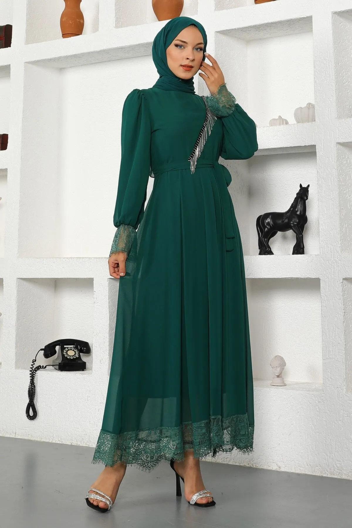 Modamihram  Steindetailliertes Chiffon-Abendkleid Smaragd 17200