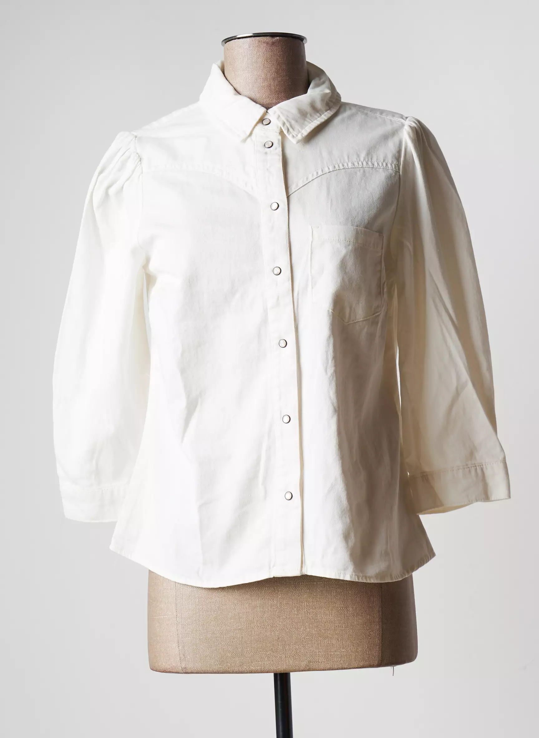 Pieces Chemisiers Femme couleur blanc