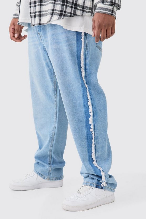 Plus gerade Jeans mit ausgefranstem Saum