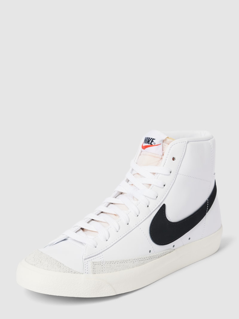 High Top Sneaker mit Logo-Badge Modell 'Blazer' in offwhite