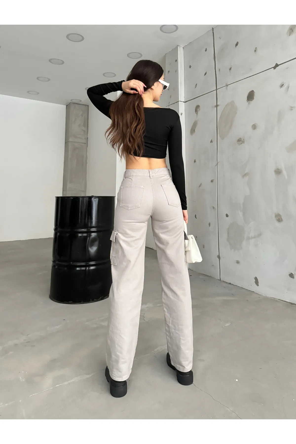 BİKELİFE  Graue Damen-Cargohose mit hoher Taille und weitem Bein