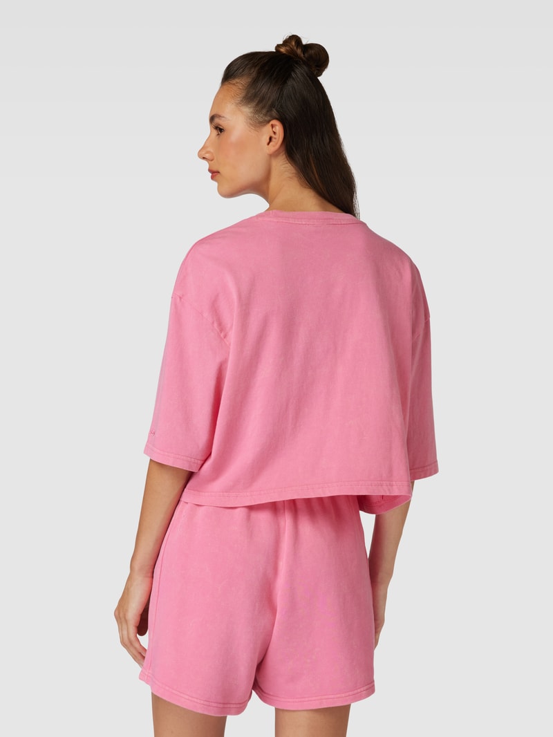 Cropped T-Shirt in melierter Optik in pink