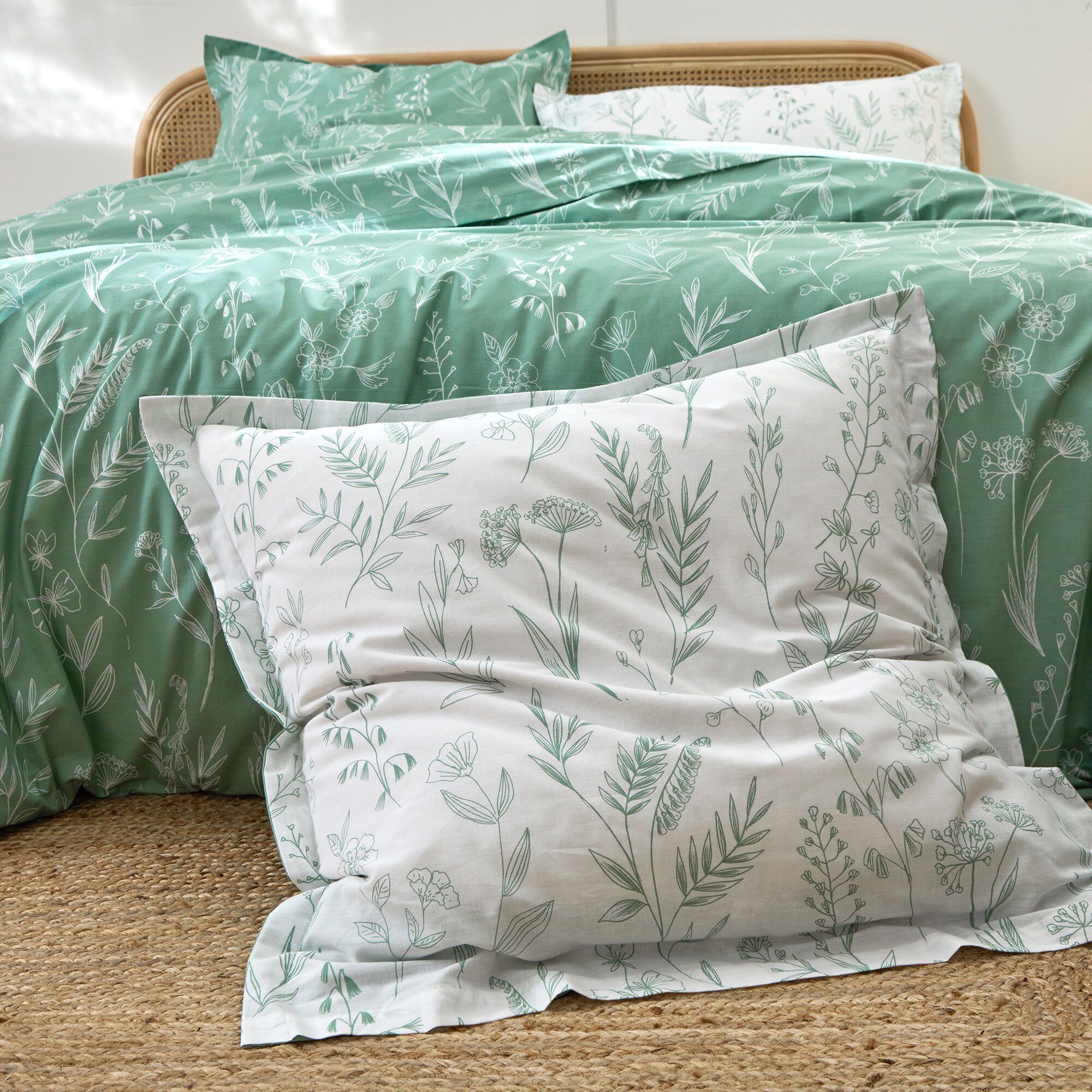 Linge de lit Alessia en coton imprimé fleuri