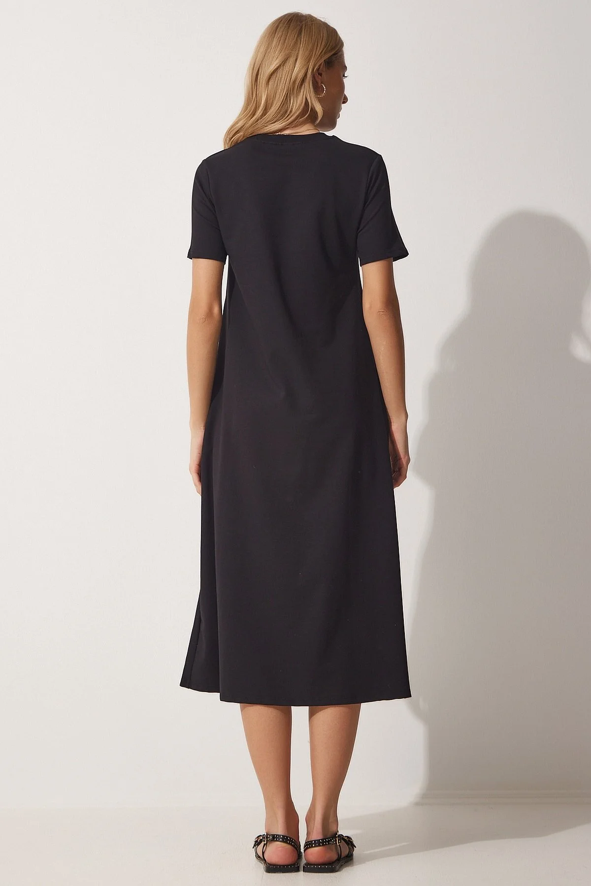 Happiness İstanbul  Schwarzes A-Linien-Sommerkleid für Damen aus gekämmter Baumwolle UB00060