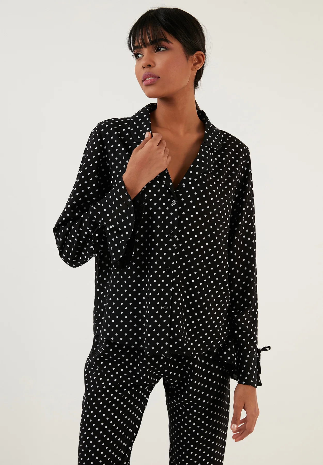 LELA REGULAR FIT - Pijama