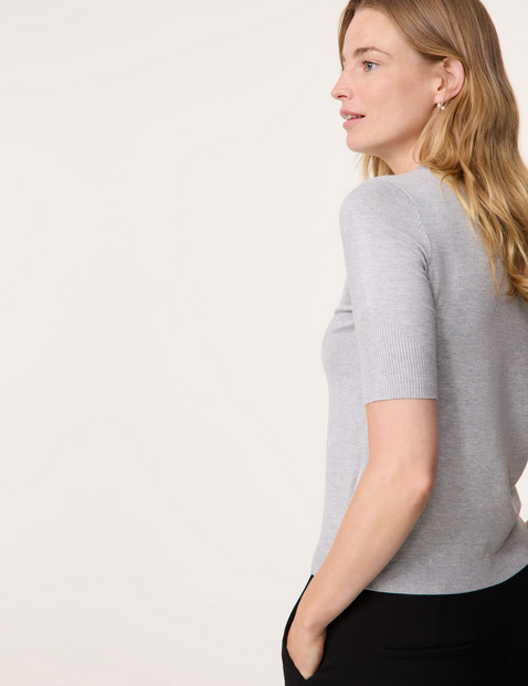 Kurzarmpullover mit Turtleneck