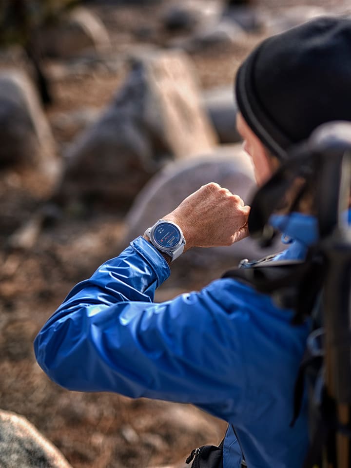 Garmin GPS-Multisport-Smartwatch 