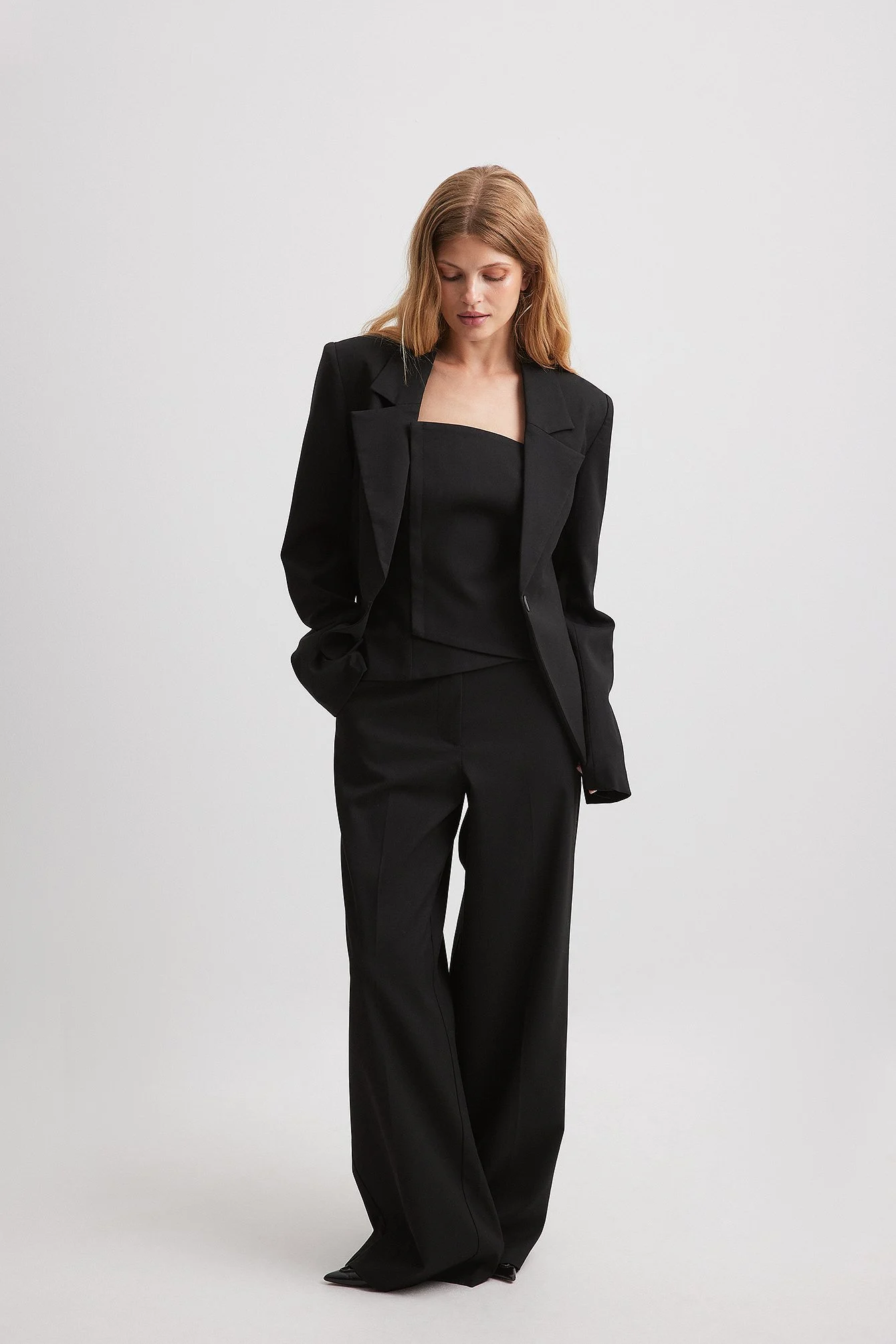 Anzughose mit mittlerer Taille